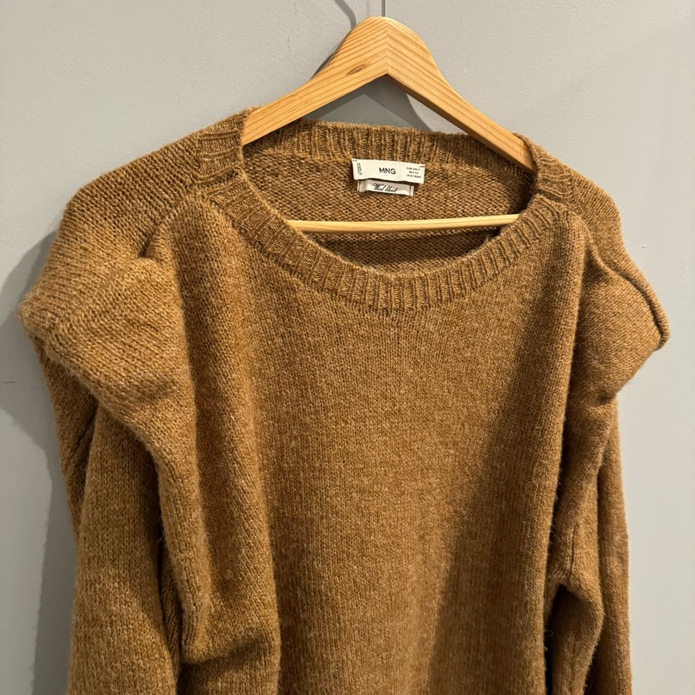 NEW Mango Knitted Sweater with Should Pads in Brown, Size S - Picture 6 of 11